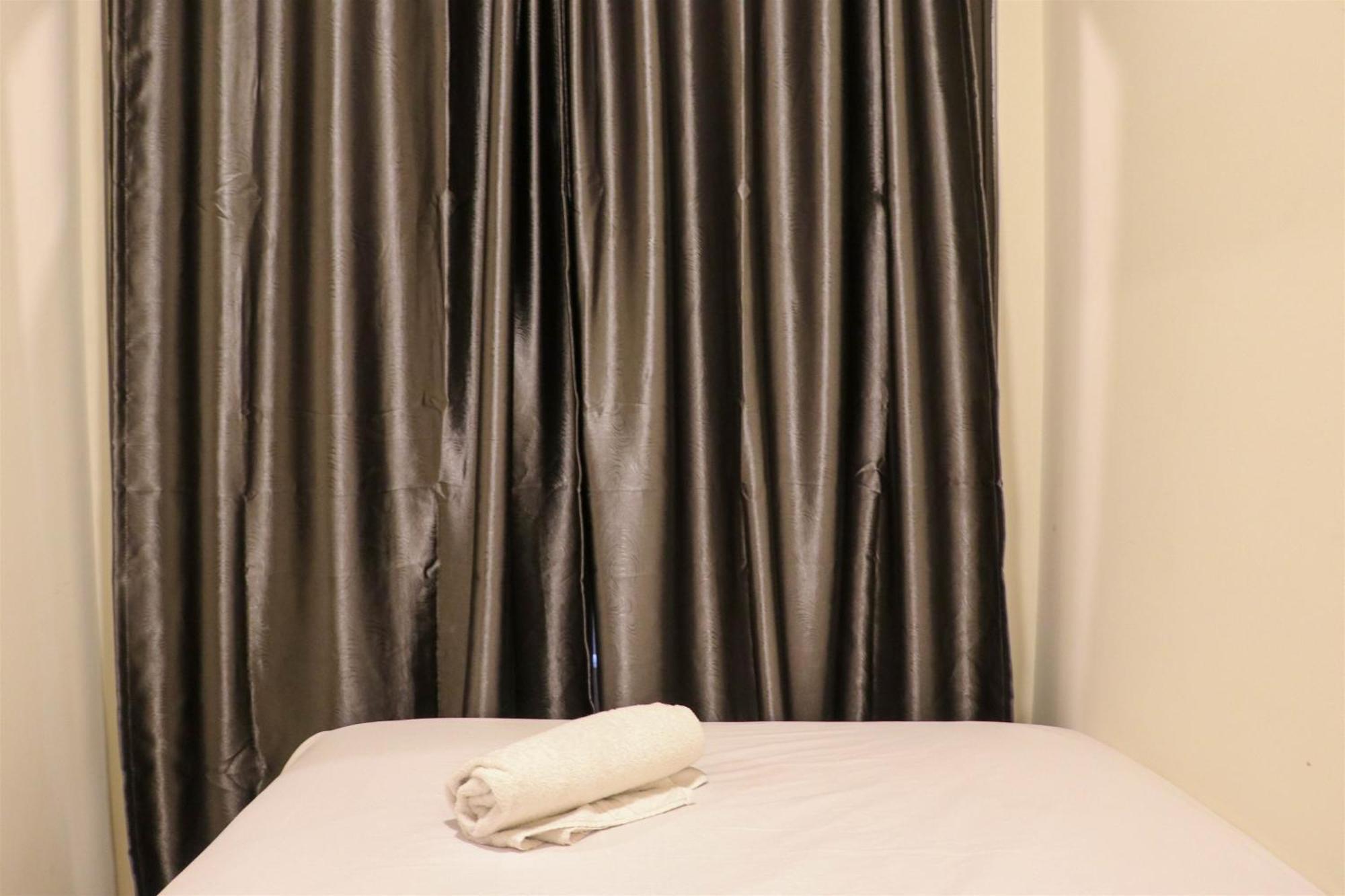 Comfy And Simply 2br At Meikarta By Travelio Cikarang